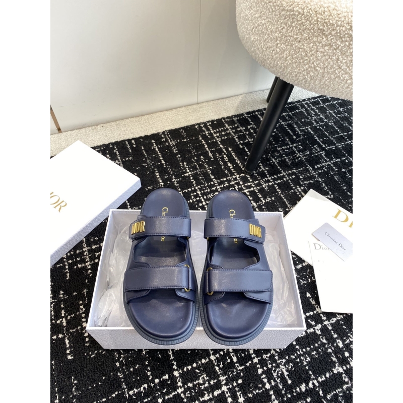 Ch*el slippers